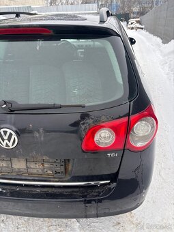 Rozpredam VW passat b6 1.9tdi - 6