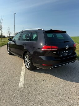 Volkswagen Golf 1.6 TDI DSG - 6