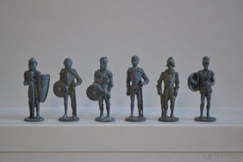 KINDER Kovove. - 6