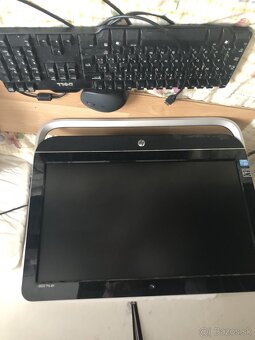 Predám plne funkčný kompaktný počítač HP Pro 3520 - 6