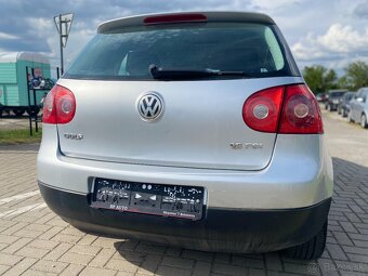 Volkswagen Golf V - 6