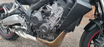 Honda CB650f - 6