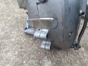 Polomotor Jawa 555 po GO - 6