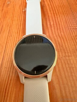Garmin Venu RoseGold Sand - 6