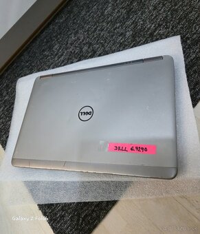 DELL Latitude E7240 - i5 / 4GB RAM / 128 GB SSD / - 6