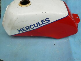 Stará nádrž na motocykl Hercules Prima GT - 6
