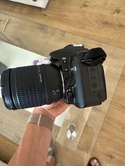NIKON D80 - 6