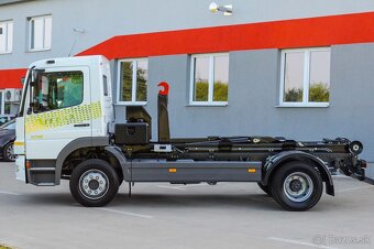 MERCEDES ATEGO 1218 NOVÝ HÁKOVÝ NOSIČ KONTAJNEROV EURO5 - 6
