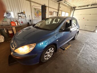 Peugeot 307 HDi - 6