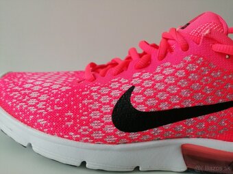 NIKE AIR MAX - 6