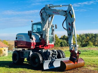 Kolesové rypadlo Takeuchi TB295W - 6