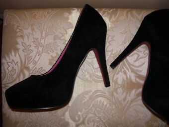 NOVÉ čierne zamatové lodičky veľ. 36 (osobný odber) - 6
