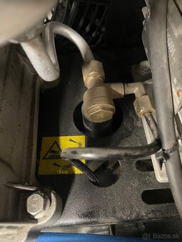 Vzduchový 2-valcový kompresor 230v 2,2kw - 6