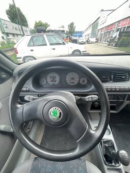 Skoda Felicia 1.3 GLXi 50kw - 6