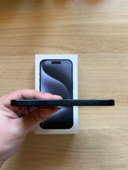 iPhone 15 pro 256 GB - 6