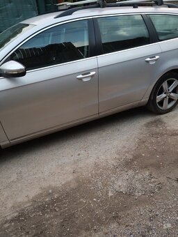 Rozpredám Volkswagen Passat B7 combi 2,0 tdi - 6