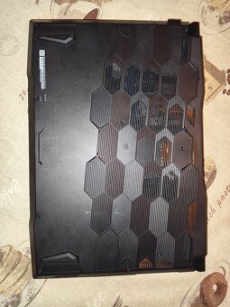 MSI Katana GF76 11UC - 6