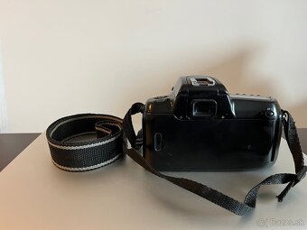 Nikon F50 - 6