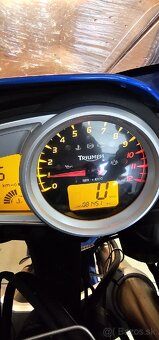Triumph tiger 1050 - 6