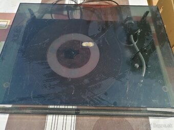 Predám gramofóny Tesla A JVC - 6