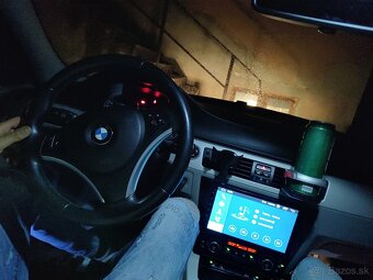 BMW e90 318i v celku - 6