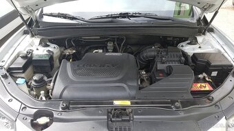 Predám Hyundai Santa Fe 2.2crdi 4x4 automat - 6