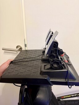 Thrustmaster T818 - 6