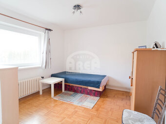 Dvojpodlažný rodinný dom v skvelej lokalite mesta Michalovce - 6