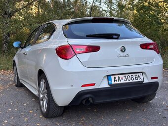 Alfa Romeo Giulietta 1.4 T 120 (benzín, 88 kW) - 6