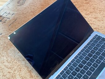 MacBook Air M1 512GB 16GB 8 Jadrová GPU - 6