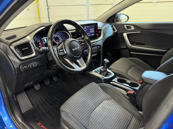 Kia Cee´d SW 1.5TGDI 118 kW Exclusive rv.11/2021 - 6