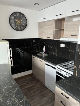 Dlhodobý prenájom bytu po kompletnej rekonštrukcii (42 m²) - 6