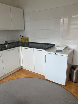 Veľký 1 izb. byt na Kuzmányho sidlisku, Staré mesto - 6