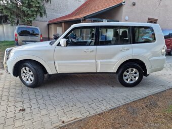 Mitsubishi Pajero 3.2D-ID LWB 4x4 190k A/T 7-Miest. (diesel) - 6