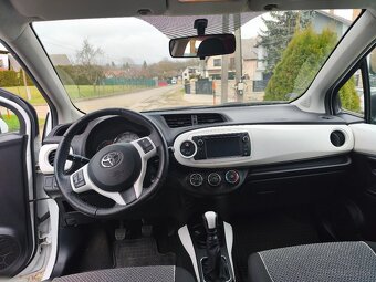 Toyota Yaris - 6