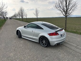 Audi TTS 2008 MANUÁL - 6