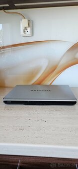 TOSHIBA Satelite L300 - 6