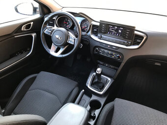 KIA Cee’d Sporty Wagon 1.6 CRDi Silver - 6