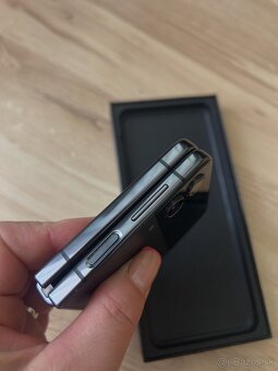 Samsung Z flip4 - 6