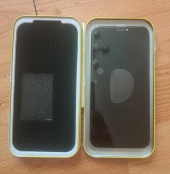 Apple iPhone - LCD DISPLEJ ( IN-CELL a SOFT OLED ) - 6