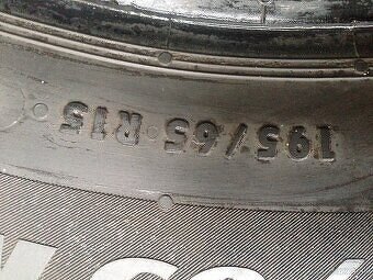 Ponúkam letné Pneu 195/65r15 6/7mm - 6