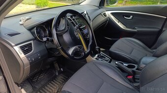 Hyundai i30 CW Kombi 1.6i CRDi HP 16V DOHC Style A/T - 6