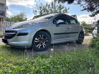 Peugeot 207 - 6