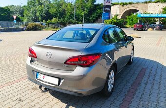 Predám Opel Astra 2016, len 100000km, diesel sedan - 6