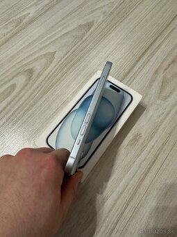 Apple iPhone 15 128Gb - 6