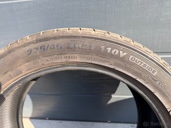 275/45 R21 a 315/40 R21 Kumho - 6