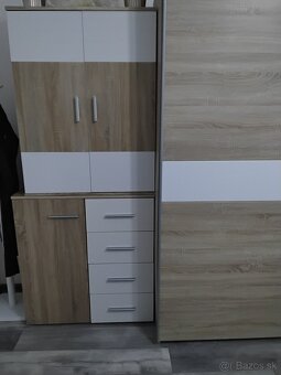 Komody - 6