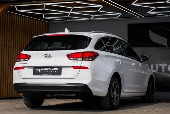 Hyundai i30 CW 1.6 CRDi Comfort DTC - 6