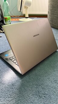 Medion Akoya S4220 - 6