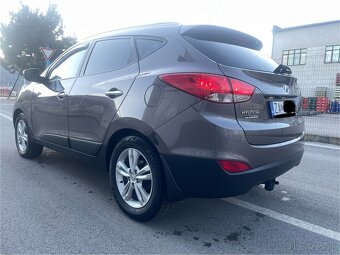 Hyundai IX35 , 2WD - 6